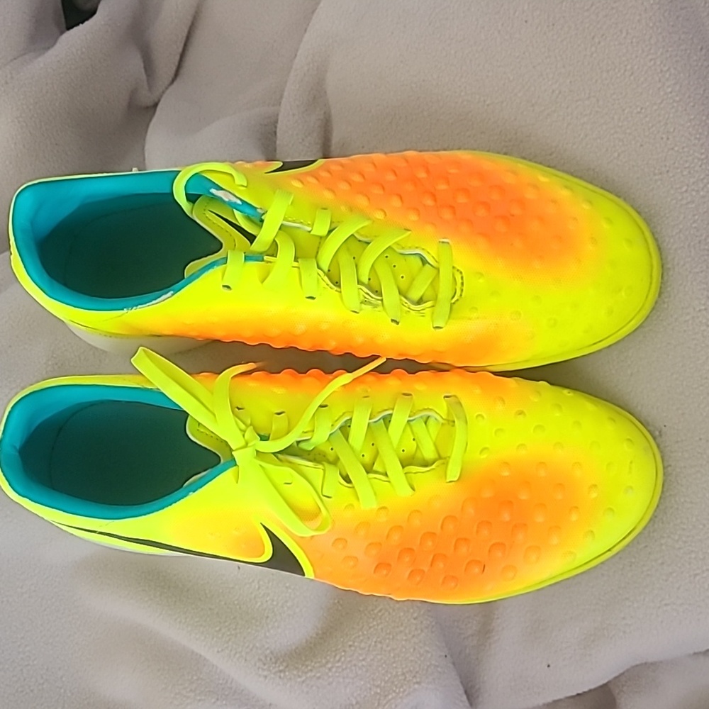 Nike Macinstax Shoes